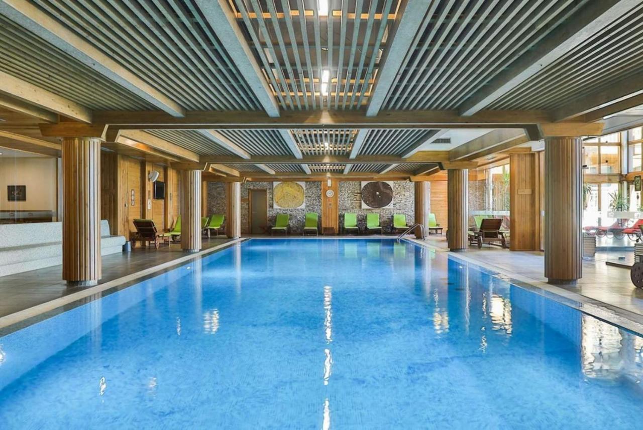 Pirin Golf Private Apartments & Studios Razlog Exterior photo